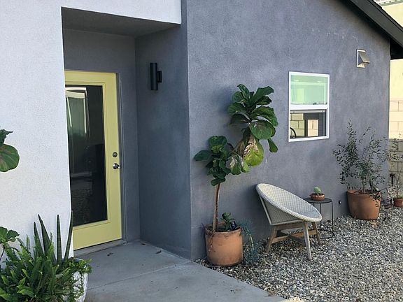 3rd image of 3240 W 59th Pl