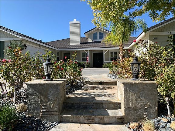 5th image of 28825 Silkwood Ct
