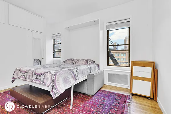 Rented by Cooper & Cooper Real Estate | media 9