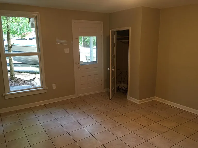 301 Dennison St #3 — Photo 8