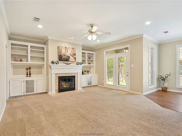 609 Clovis Ct, College Station, TX 77845
