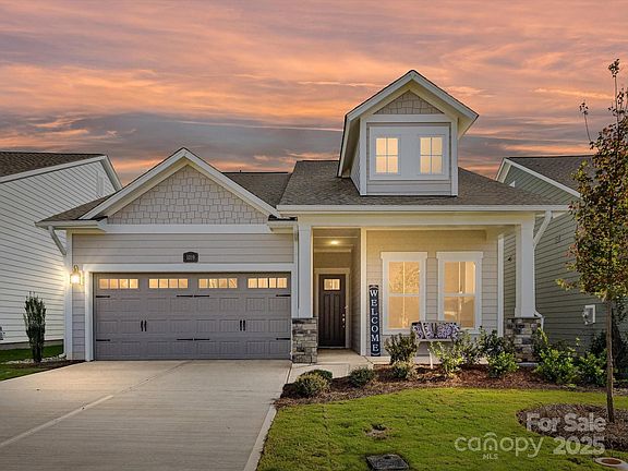 2nd image of 1019 Bourn Ln