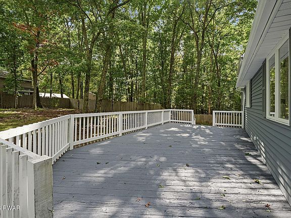 2nd image of 348 Carnation Rd