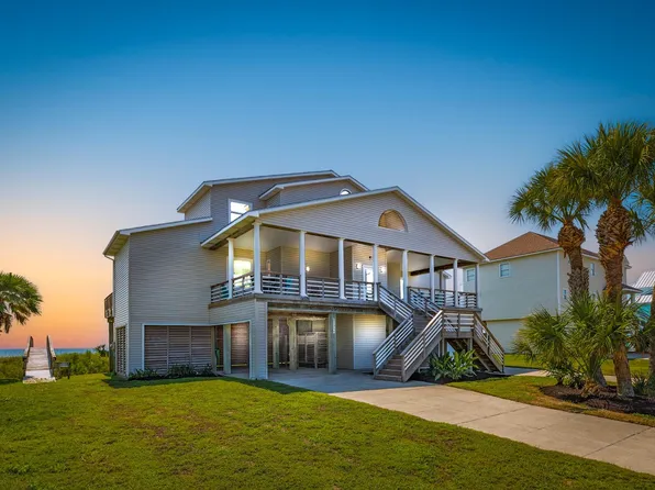 20911 W Sandhill Dr, Galveston, TX 77554