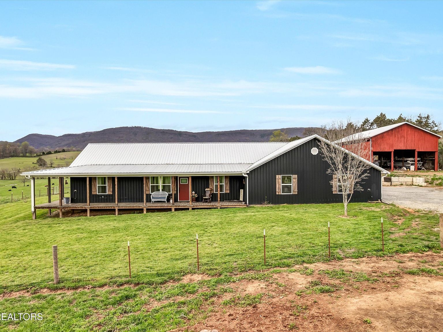 4144 Back Valley Rd, Speedwell, TN 37870 | Zillow