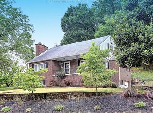 2204 Weberwood Dr, South Charleston, WV 25303