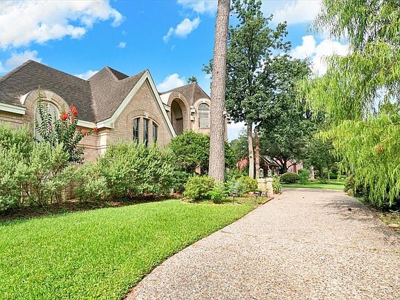 3rd image of 3123 Ivy Falls Dr