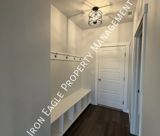 8332 E Presley Ct — Photo 6