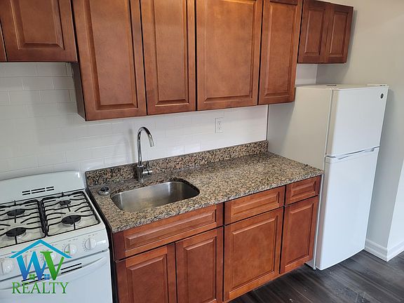 2nd image of 1254 Morris Ave #1G