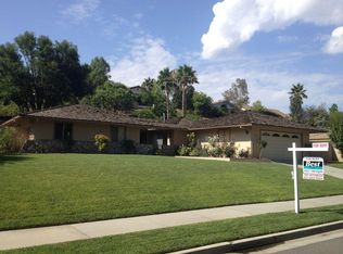 1260 Country Club Dr, Riverside, CA 92506