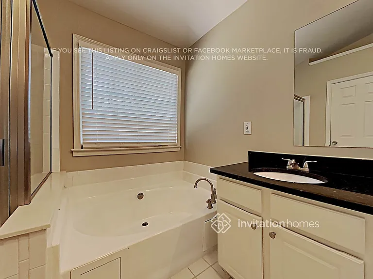1481 Gateview Way — Photo 15