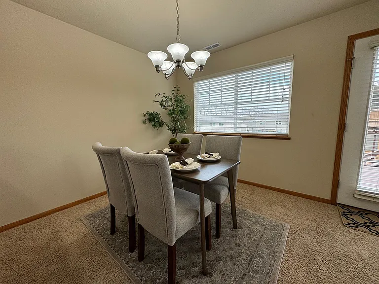 6172 Laroche Rd — Photo 5