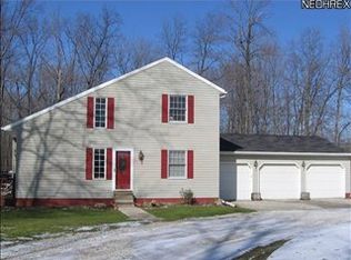 17650 Rock Creek Rd, Thompson, OH 44086