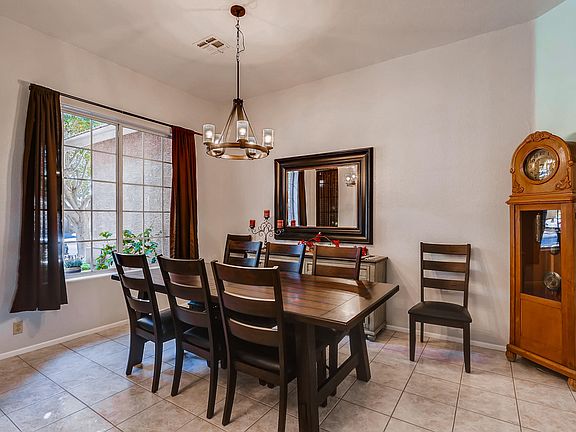 5th image of 7850 W Maui Ln