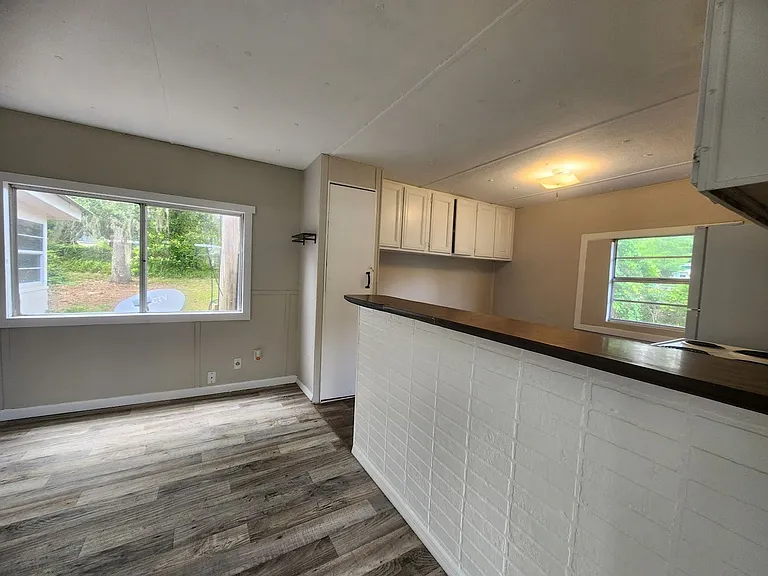 1920 SE 188th Ave — Photo 3