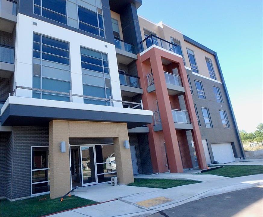 1st image of 4040 Upper Middle Rd #106