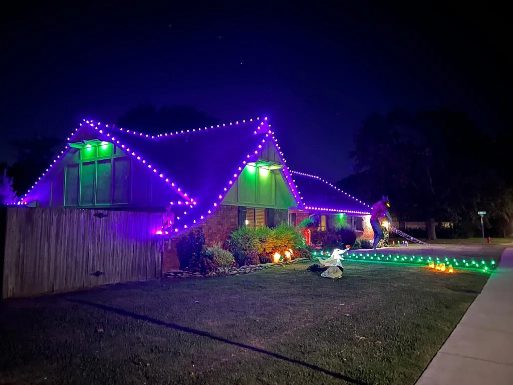 1415 N Sioux Ave — Photo 3