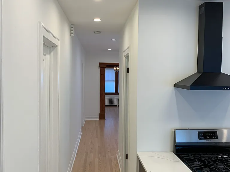 1918 Wesley Ave #1 — Photo 26