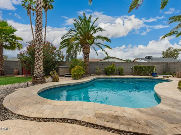 711 W EL ALBA Way, Chandler, AZ 85225