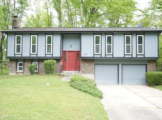 1260 Pine Forest Dr, Amelia, OH 45102