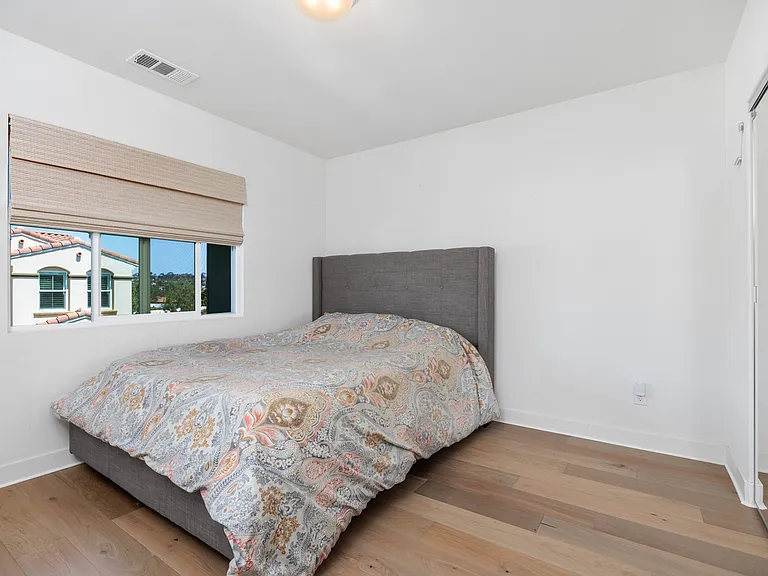 655 Manzanita Ln — Photo 19