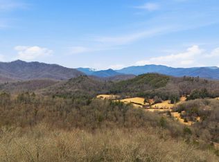 6 Elkhorn Ridge Dr, Franklin, NC 28734