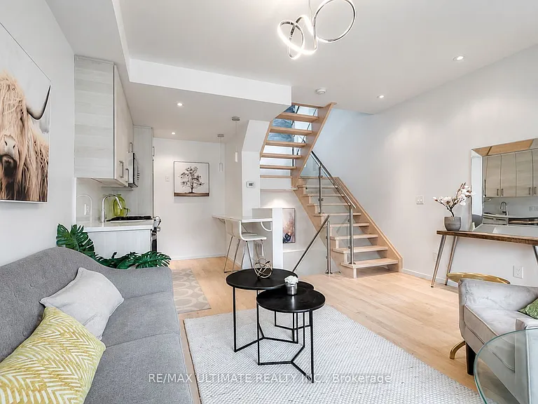 126 Spadina Rd #5 — Photo 8