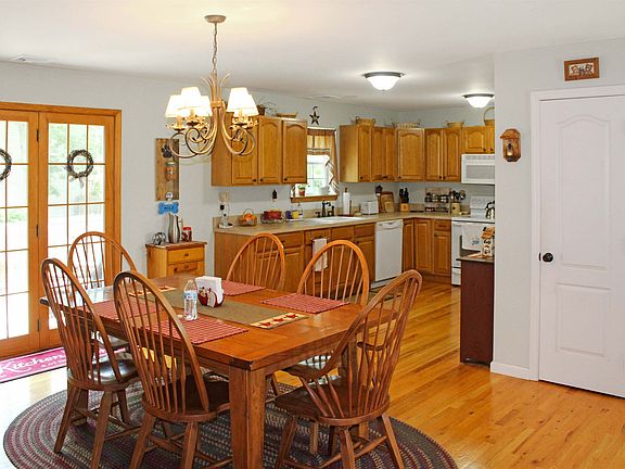 4th image of 212 Westend Ave