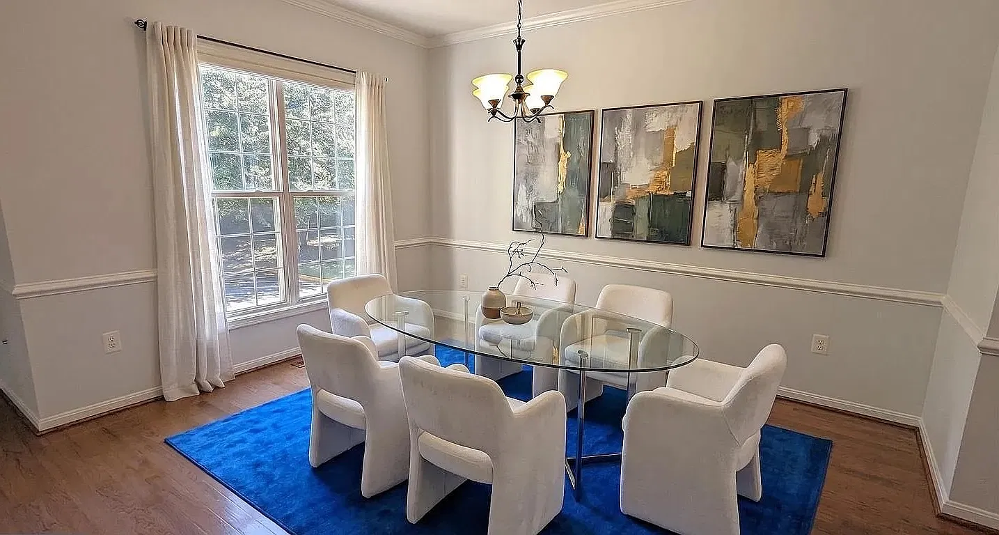 3 bed, 3.5 bath, 1600 sqft, $2,650 — Photo 2