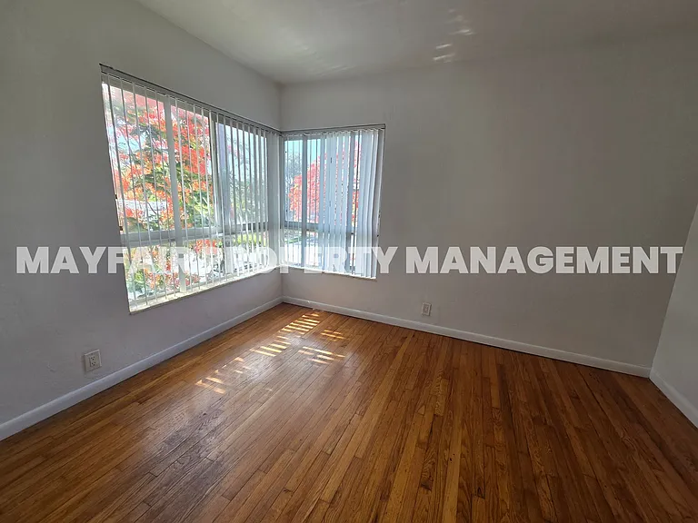 701 NE 16th Ave #22 — Photo 8