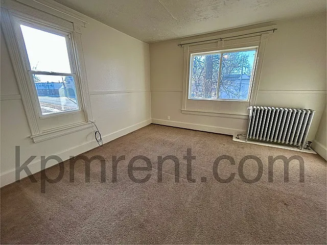 400 6th Pl NW #3 — Photo 5