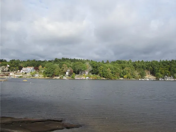 235 Rock Ave, Pascoag, RI 02859