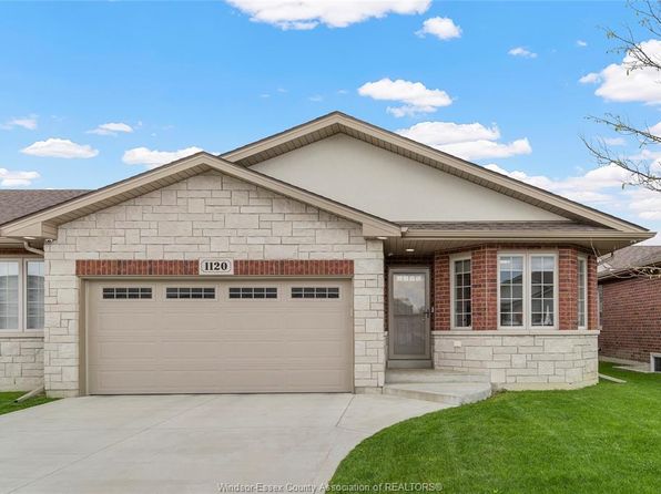 1120 Copeland Ave, Windsor, ON N8P 0C6