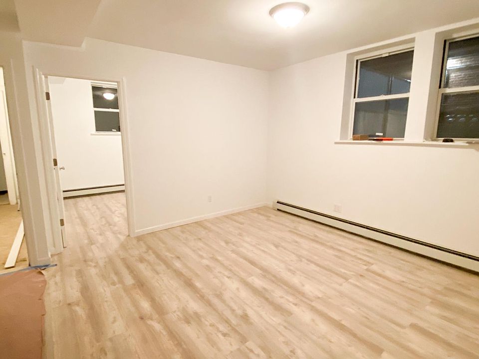 2nd image of 1619 Research Ave #1A
