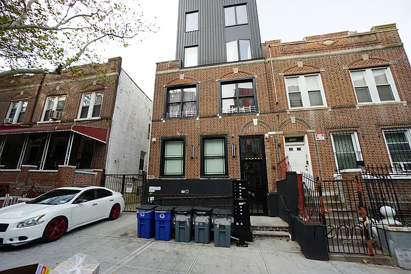 Rented by Rennit Inc. | media 16