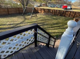 614 8th St E, Dickinson, ND 58601