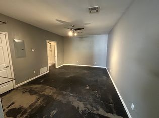 1722 E Douglas Ave, Wichita, KS 67214