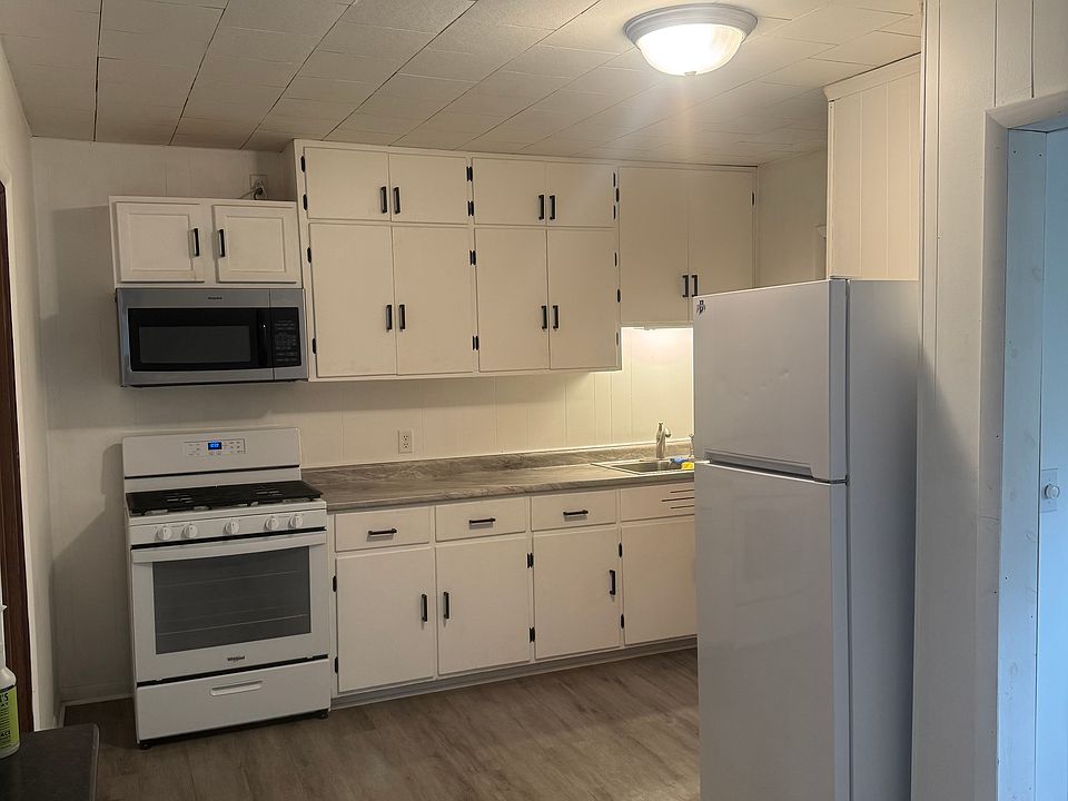 1st image of 51 Archer Ave #3