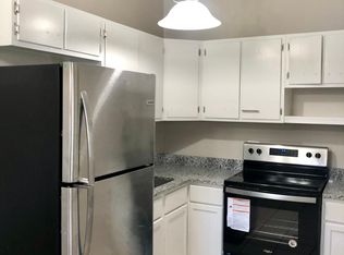 461 N Addison Rd #C, Addison, IL 60101