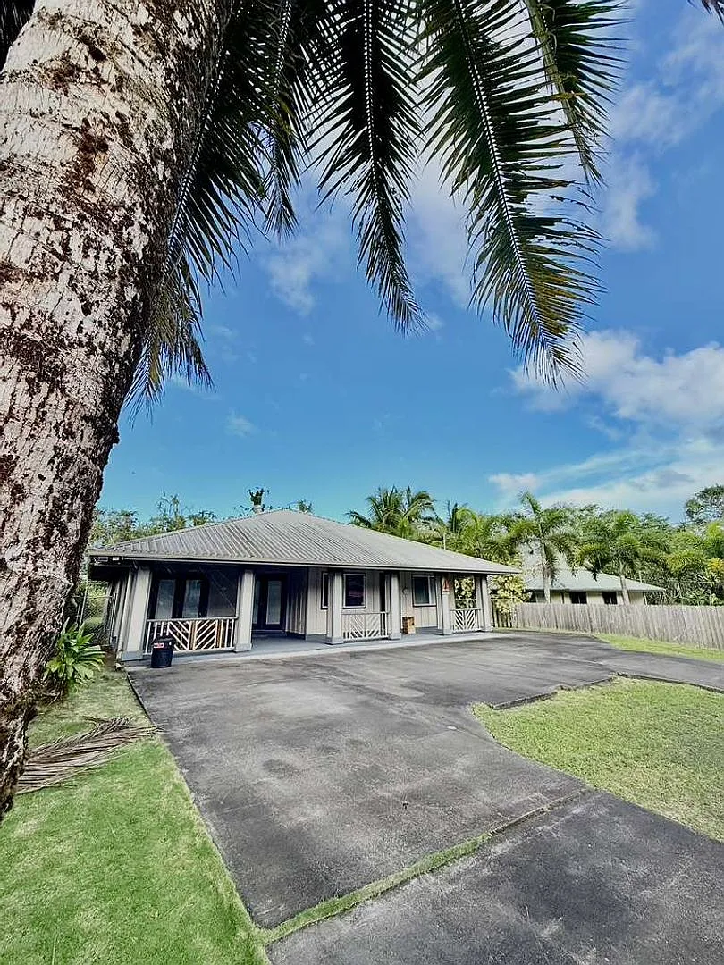 Fully Furnished 3BD/2BA Home | Fenced Yard & Covered Lanai | $2,100 — Photo 2