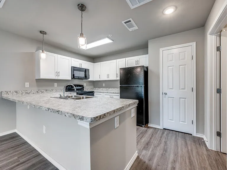 6108 Abrams Rd #218 — Photo 3