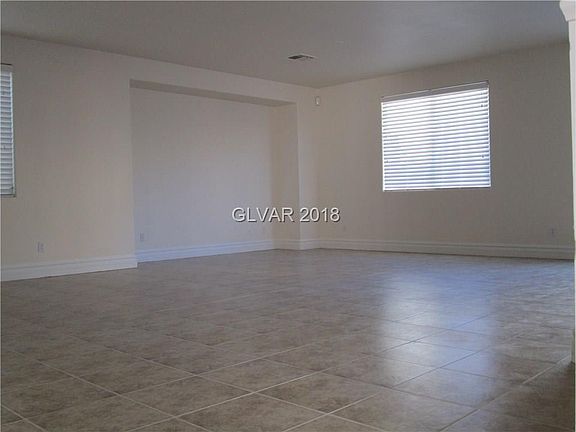 4th image of 9756 Ziegler Ave
