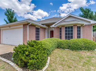 1418 Misty Meadow Dr, Midlothian, TX 76065