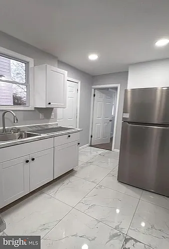 12 Belvidere St Photo 1