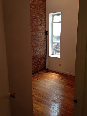 Rented by AJ Clarke | media 10