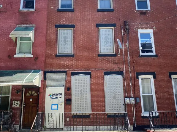 2025 N Woodstock St, Philadelphia, PA 19121