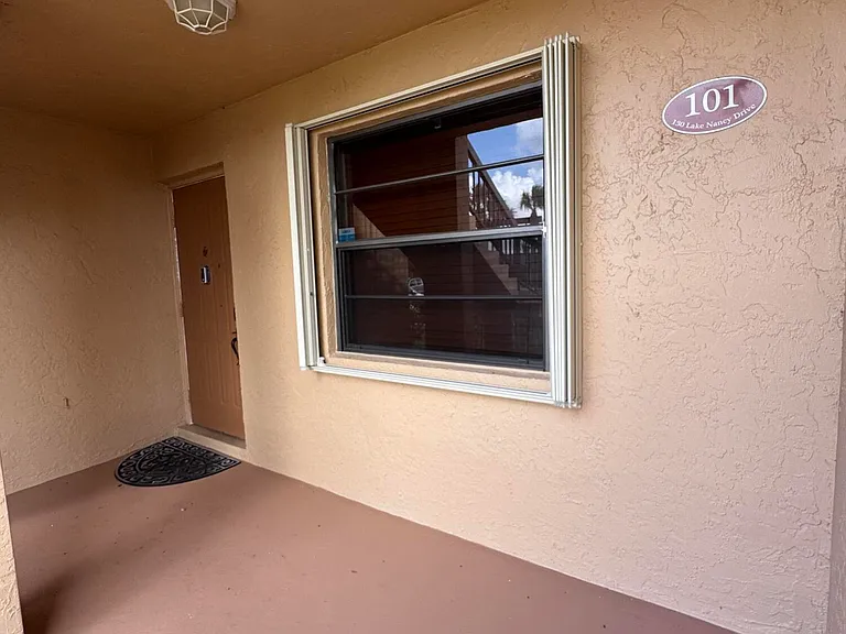130 Lake Nancy Dr #101 — Photo 3