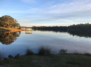 30 Hidden Cove Way, Valparaiso, FL 32580