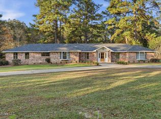 14 Sylwood Pl, Jackson, MS 39209