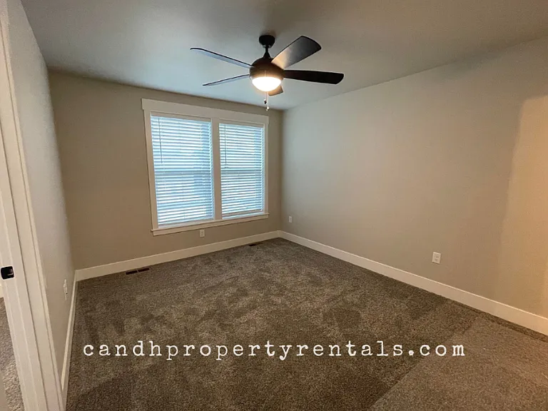 6075 Northstead Ave #1 — Photo 11